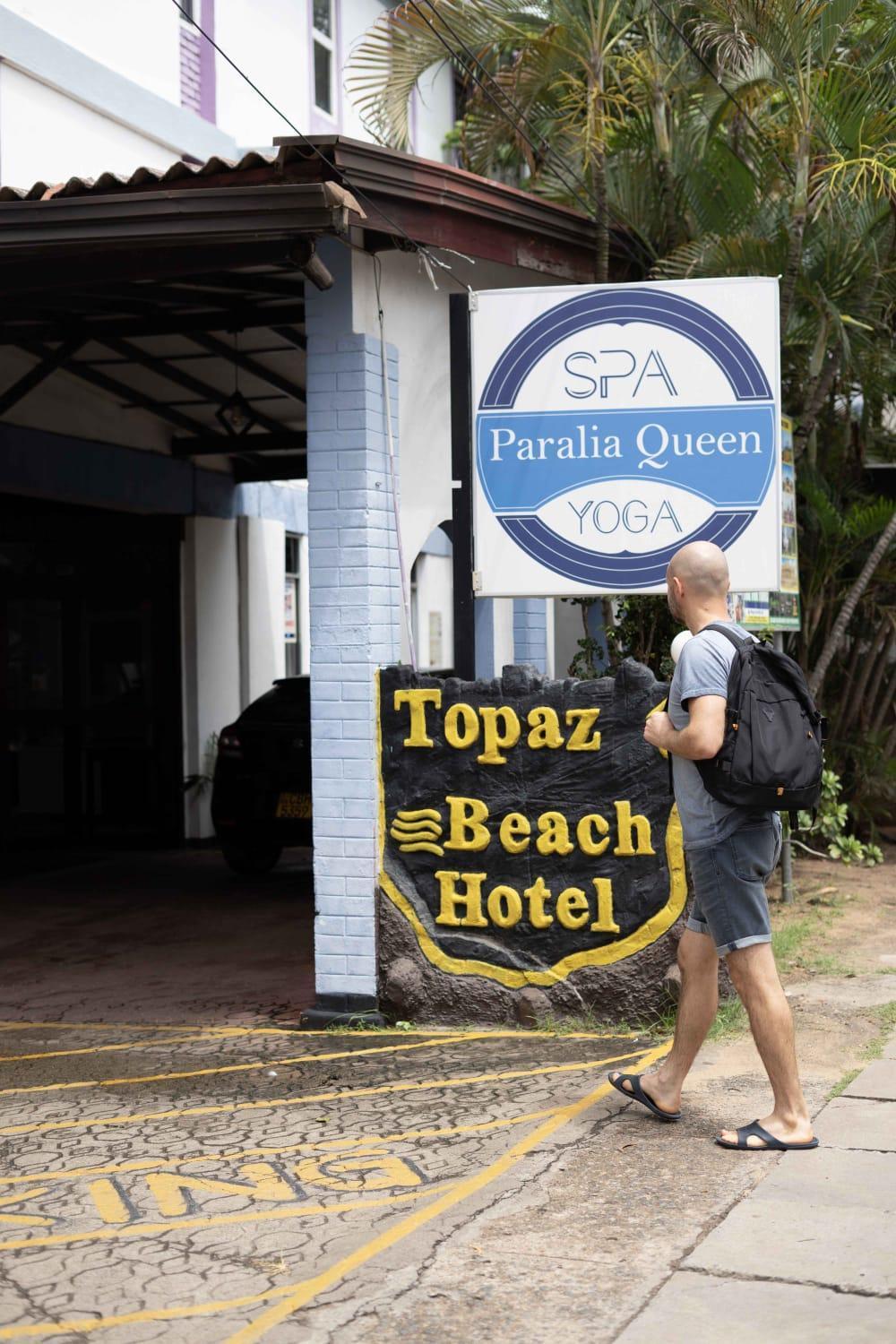 Topaz Beach Hotel Negombo Ngoại thất bức ảnh