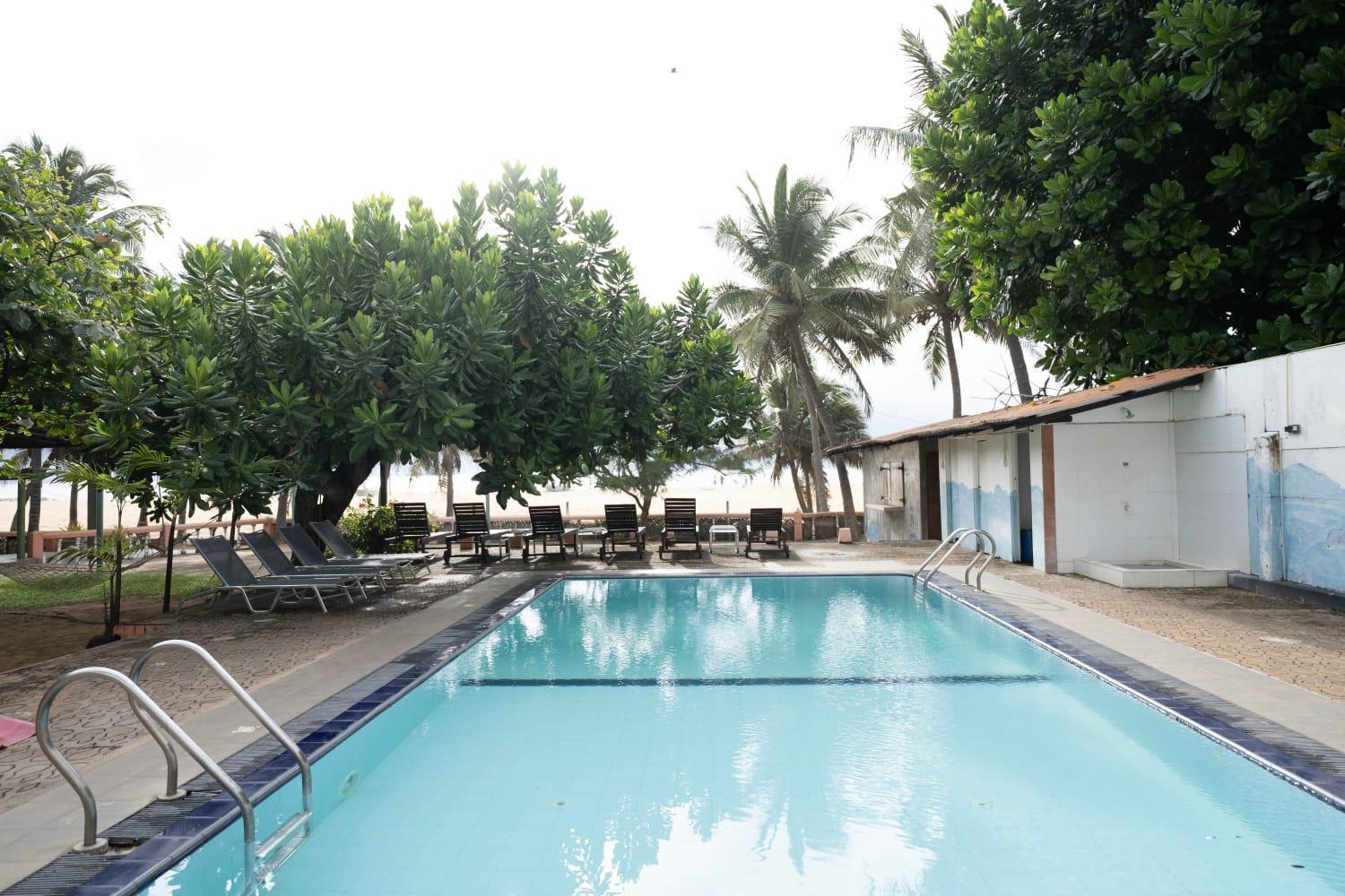 Topaz Beach Hotel Negombo Ngoại thất bức ảnh