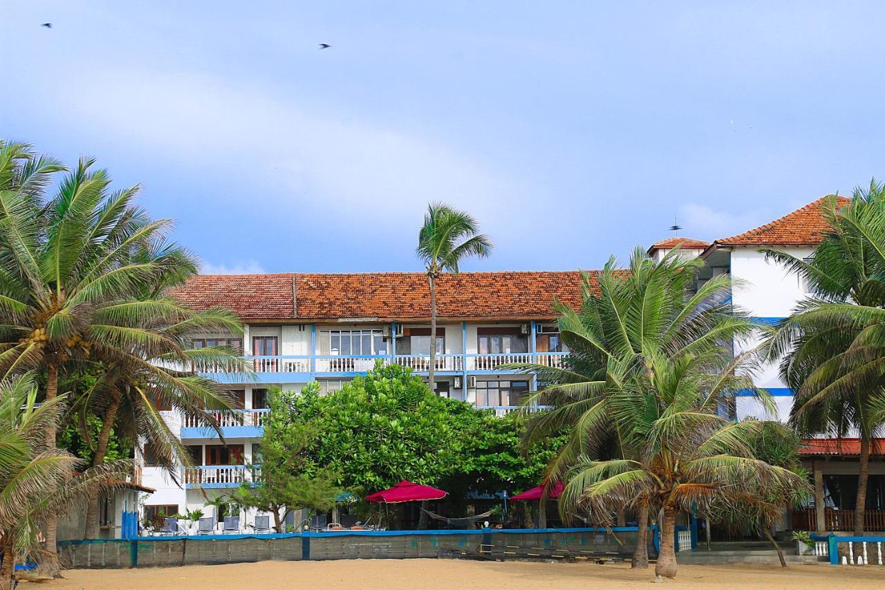 Topaz Beach Hotel Negombo Ngoại thất bức ảnh